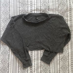 FREE MATCHING PANTS - Ribbed Long Sleeve Crop